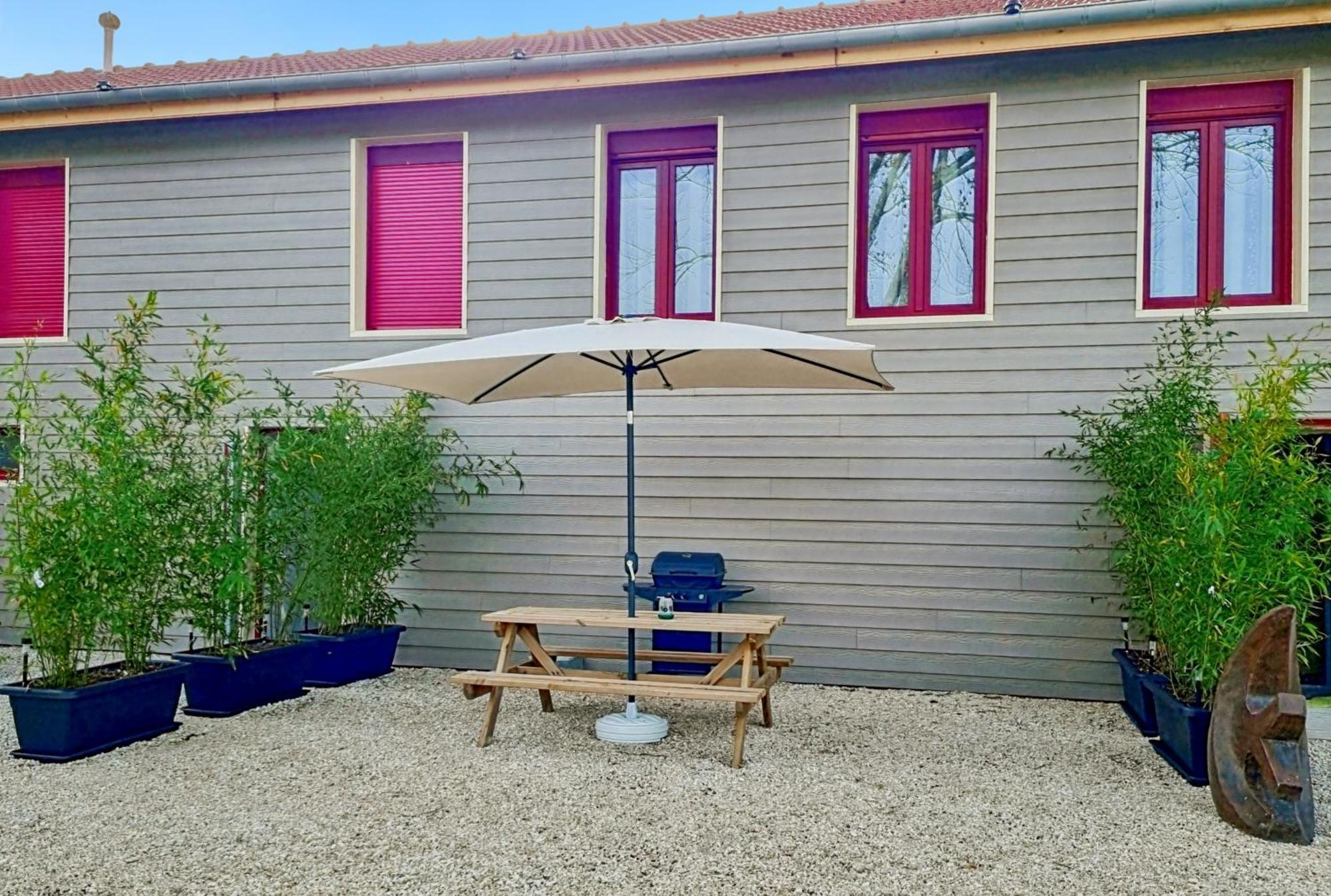 Les Piafs Du Der 1 Lägenhet Joncreuil Exteriör bild